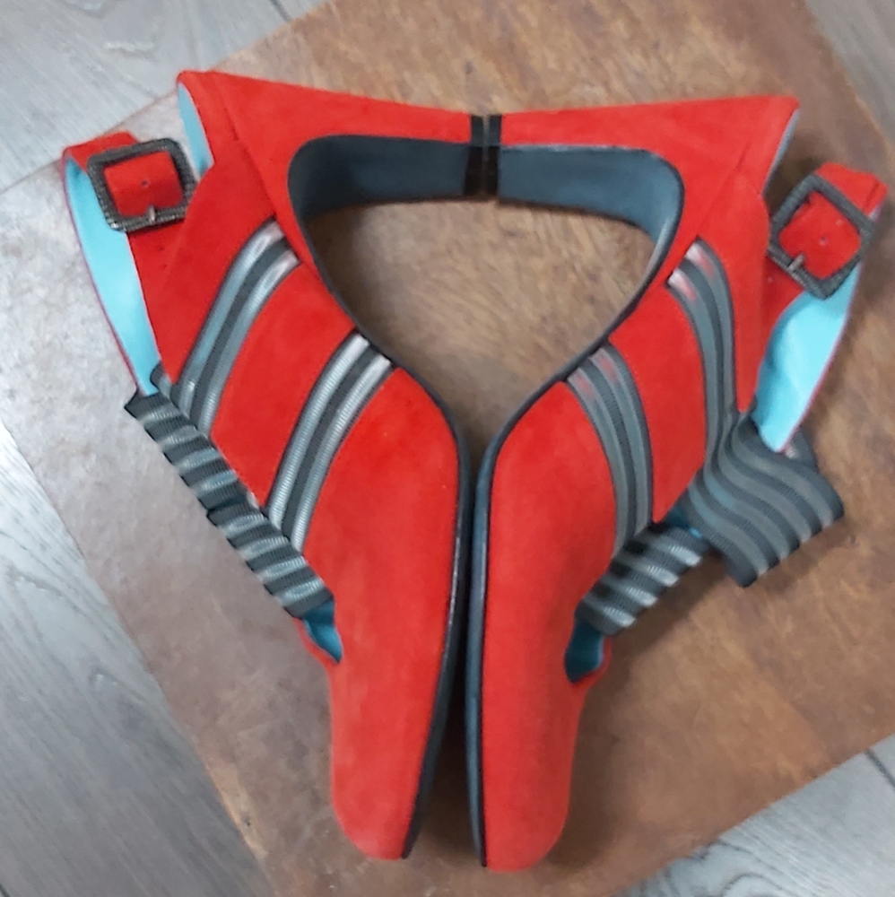 Thierry Rabotin Parma red slingback - Picture 3 of 9
